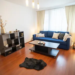 Spacious 2br Dristor Bucureşti