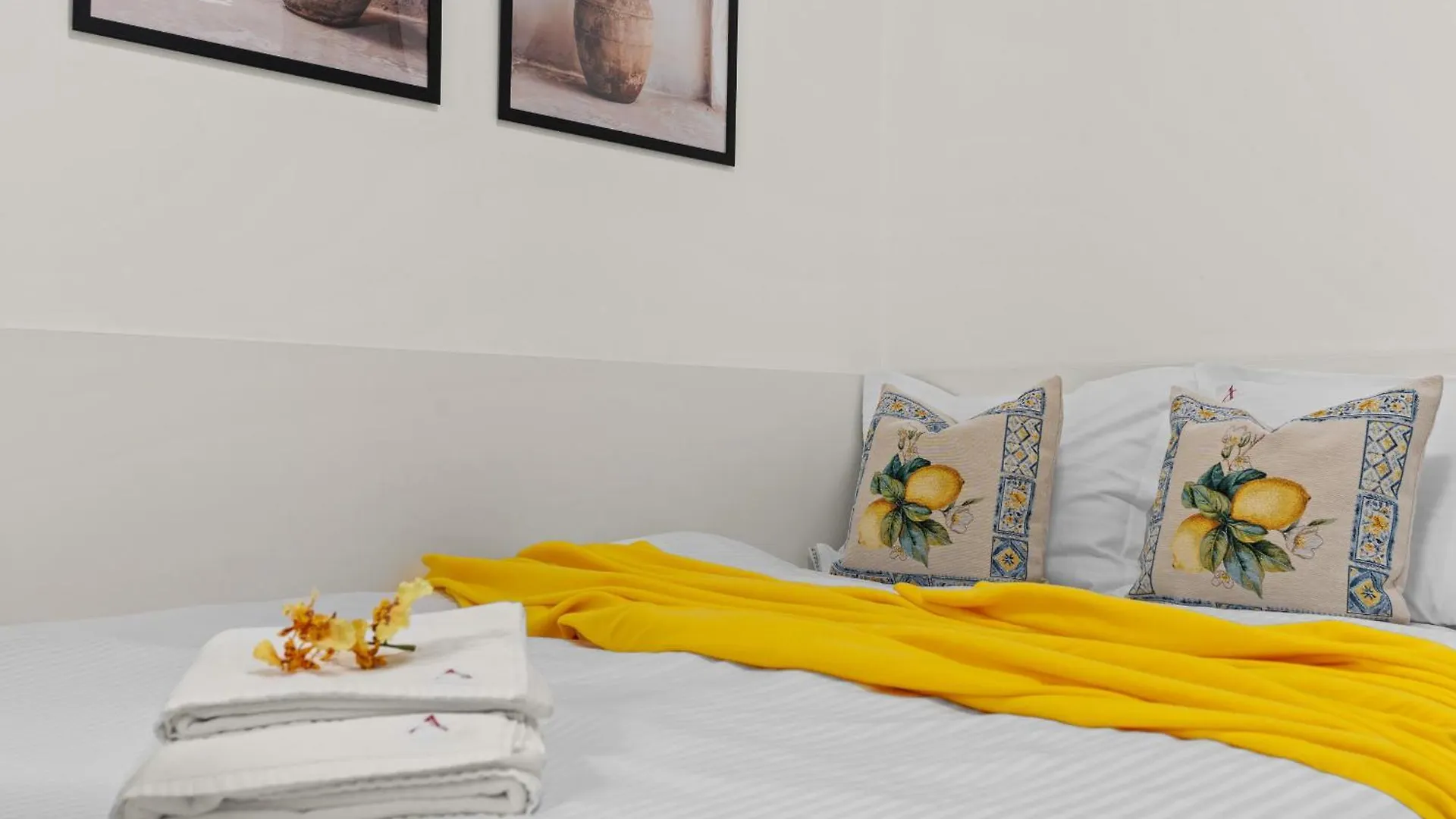 Apartment Continental Studio Bucharest